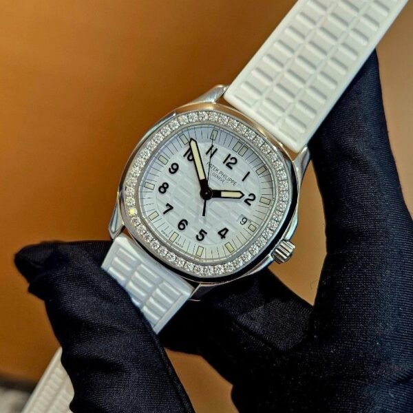 ⁦PATEK PHILIPPE AQUANAUT 5067A-011-mirror⁩ - الصورة ⁦4⁩