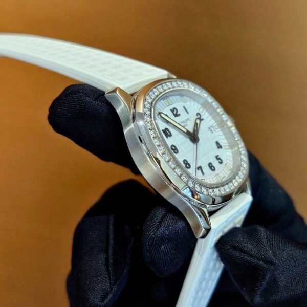 ⁦PATEK PHILIPPE AQUANAUT 5067A-011-mirror⁩ - الصورة ⁦7⁩