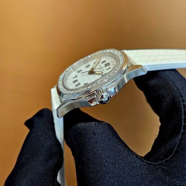 ⁦PATEK PHILIPPE AQUANAUT 5067A-011-mirror⁩ - الصورة ⁦6⁩