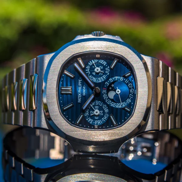 ⁦Patek Philippe Nautilus Ref.5740/1G-001-mirror⁩ - الصورة ⁦3⁩