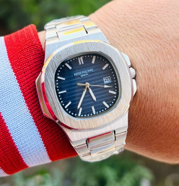 ⁦Patek Philippe Nautilus Jewel Watch 387454-first⁩ - الصورة ⁦4⁩